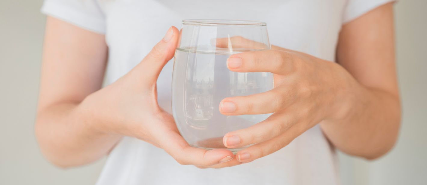 healthy-girl-holding-glass-water
